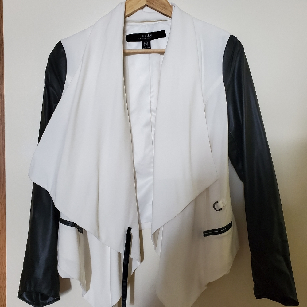 Kensie Black and White Blazer